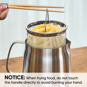 The food-grade 304 stainless steel oil drain can effectively separate oil residue from broths, broths and sauces (Capacity: 2L)